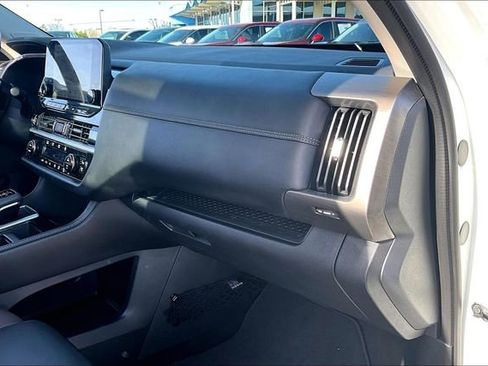 Certified 2024 Nissan Pathfinder Platinum w/ Cargo Package image 23