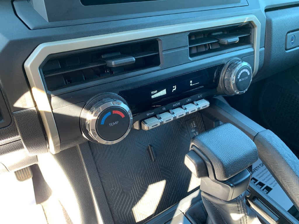 Used 2024 Toyota Tacoma SR RWD image 23