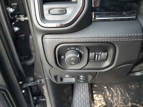 New 2026 RAM 1500 Limited image 30