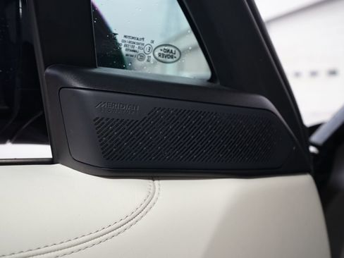 Used 2023 Land Rover Range Rover Autobiography AWD/4WD image 34
