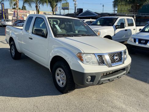 Used 2019 Nissan Frontier S image 7