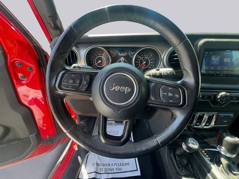 Used 2019 Jeep Wrangler Sport AWD/4WD image 13