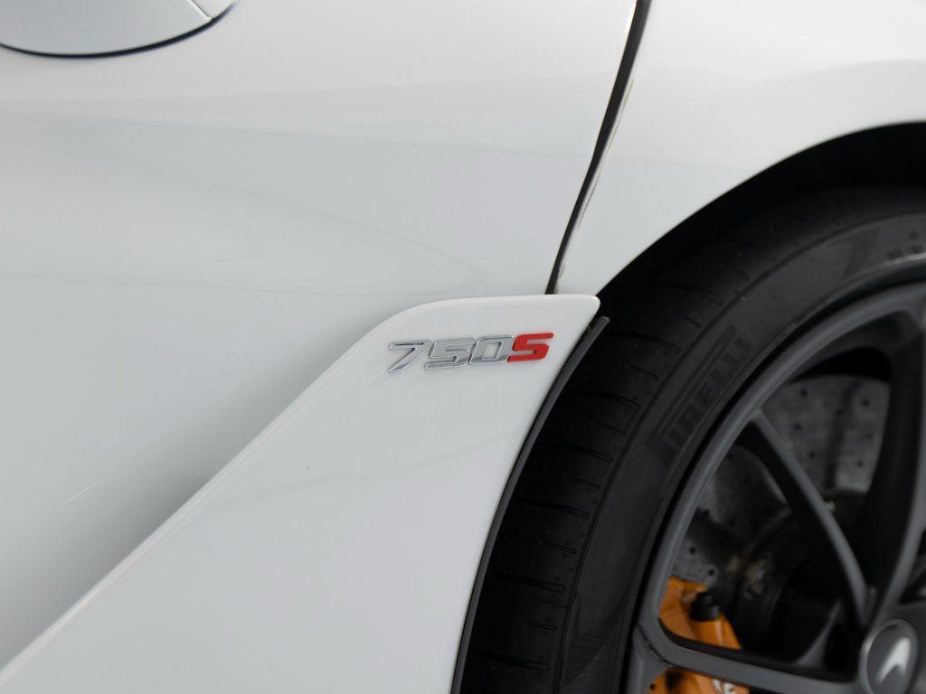 Used 2025 McLaren 750S RWD image 37