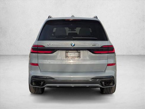 New 2026 BMW X7 xDrive40i w/ M Sport Package image 8