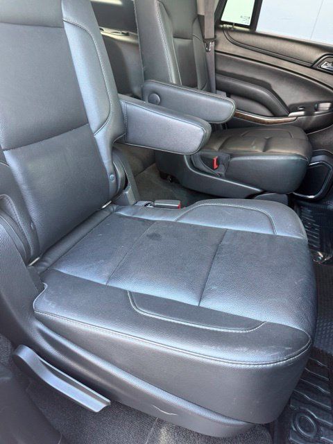 Used 2017 Chevrolet Tahoe LT w/ Luxury Package RWD image 7