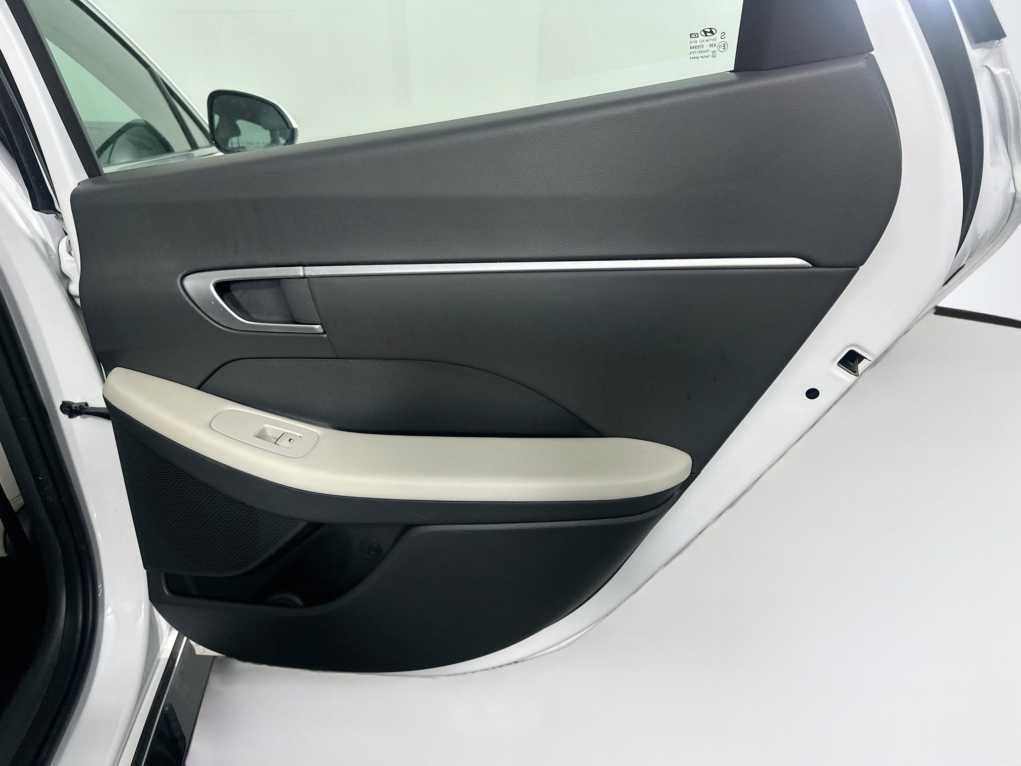 Used 2025 Hyundai Sonata SEL FWD image 29