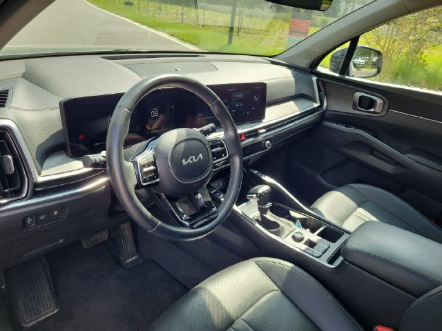 Used 2024 Kia Sorento X-Line EX AWD/4WD image 19