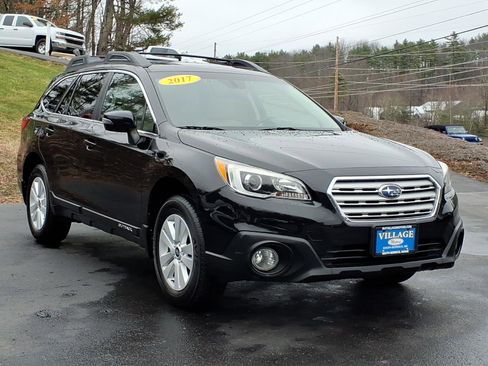 Used 2017 Subaru Outback 2.5i Premium image 1