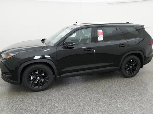 New 2026 Toyota Grand Highlander Nightshade Edition image 56