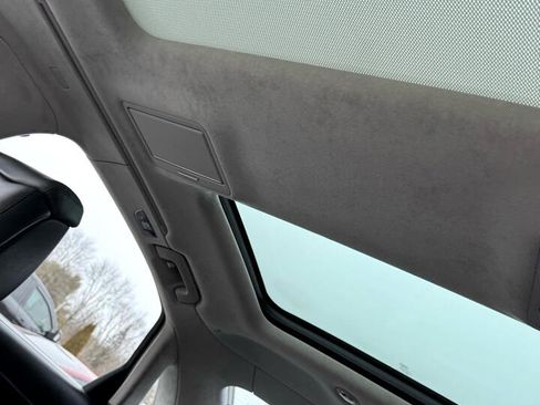 Used 2017 Audi A8 L 4.0T image 15