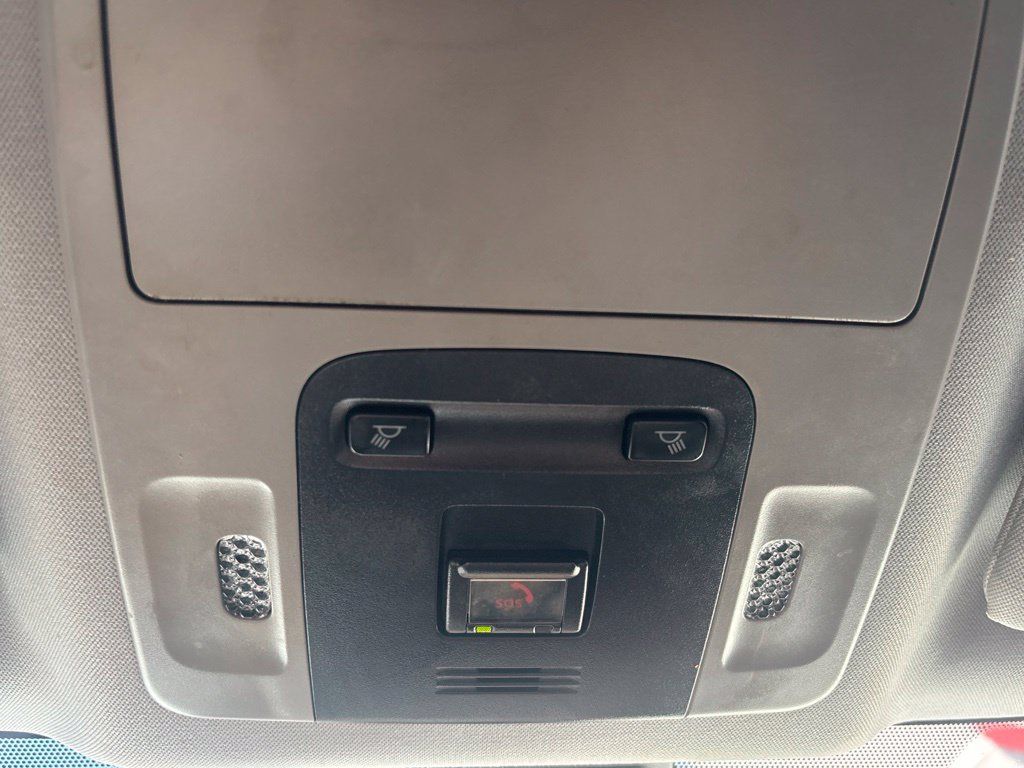 Used 2022 Toyota Camry LE FWD image 16