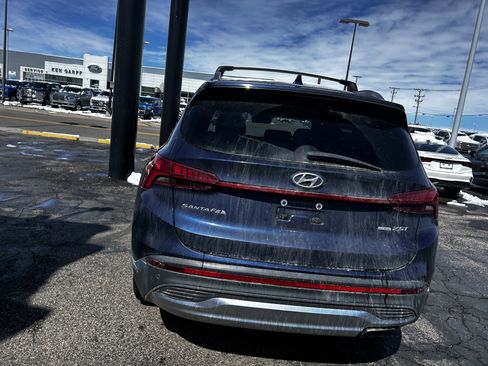 Used 2022 Hyundai Santa Fe Limited AWD/4WD image 4