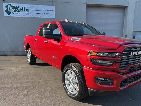 New 2026 RAM 2500 Big Horn AWD/4WD image 8