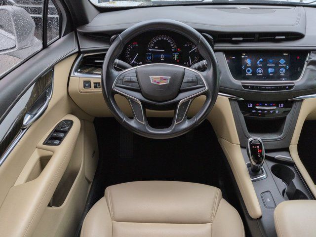 Used 2019 Cadillac XT5 FWD image 16