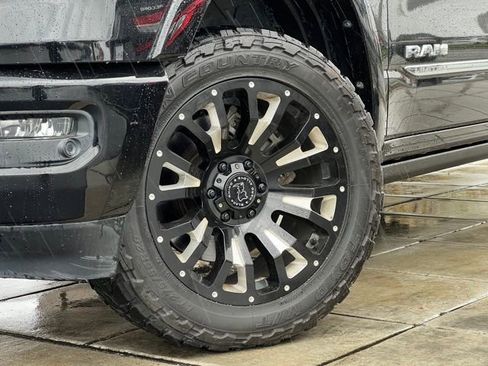 Used 2019 RAM 1500 Limited image 2