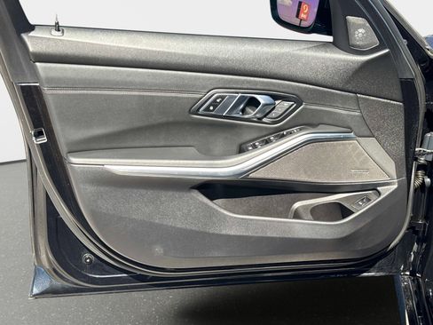 Used 2020 BMW 330i 330i w/ Premium Package image 19