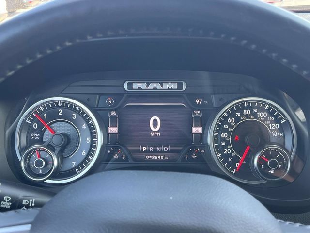 Used 2022 RAM 1500 Big Horn AWD/4WD image 34