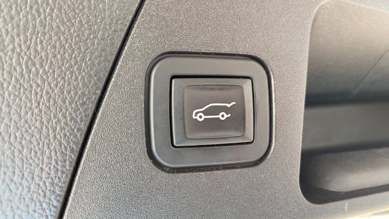Used 2019 Buick Envision Essence AWD/4WD image 28
