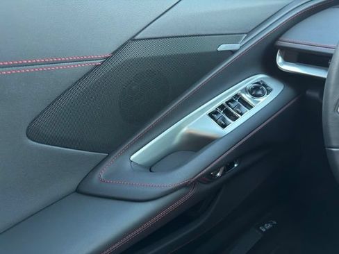 Used 2025 Chevrolet Corvette Stingray Convertible w/ Z51 Performance Package RWD image 30