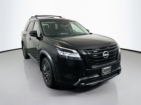 Used 2022 Nissan Pathfinder SV w/ SV Black Package image 1