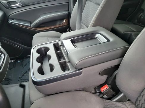 Used 2020 Chevrolet Tahoe 4WD image 22