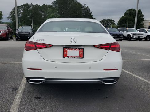 Used 2023 Mercedes-Benz C 300 Sedan image 5