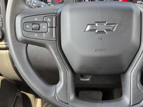 Used 2025 Chevrolet Silverado 1500 Custom Trail Boss AWD/4WD image 22