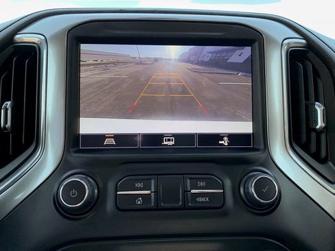 Used 2022 Chevrolet Silverado 1500 LT Trail Boss w/ Convenience Package II AWD/4WD image 24