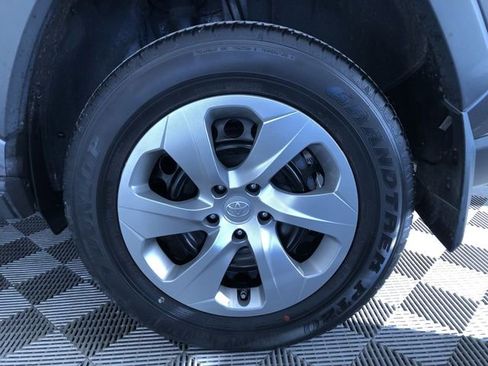 Certified 2022 Toyota RAV4 LE image 16