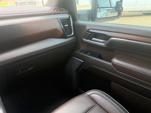 Used 2024 GMC Sierra 2500 Denali w/ Denali Reserve Package AWD/4WD image 28