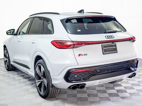 New 2025 Audi SQ5 Premium Plus image 2