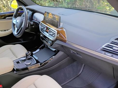 Used 2024 BMW X3 sDrive30i w/ Convenience Package image 53