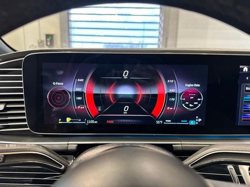 Used 2024 Mercedes-Benz GLS 580 4MATIC image 25