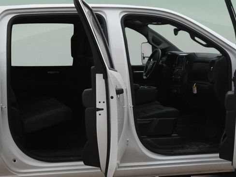 Used 2025 Chevrolet Silverado 3500 W/T w/ WT Convenience Package AWD/4WD image 18