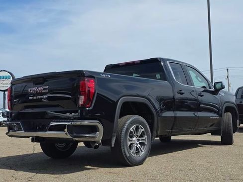 New 2026 GMC Sierra 1500 SLE AWD/4WD image 16