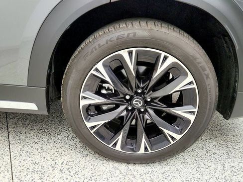 Used 2025 MAZDA CX-90 Plug-In Hybrid w/ Premium Plus AWD/4WD image 9