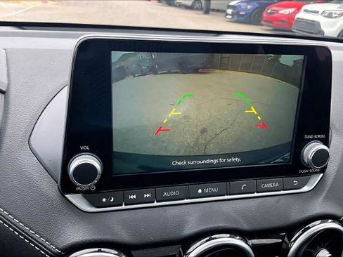 Certified 2024 Nissan Sentra SV image 25