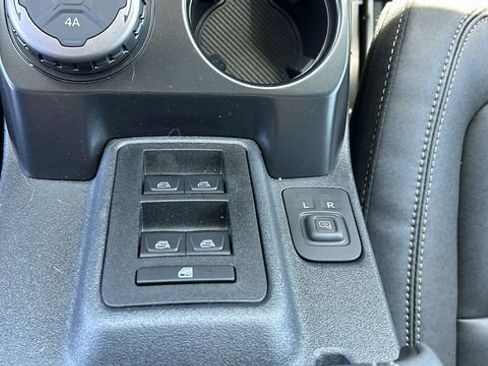 New 2026 Ford Bronco Big Bend w/ Black Diamond Package AWD/4WD image 27