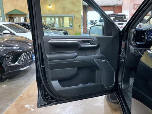 Certified 2024 Chevrolet Silverado 1500 LTZ AWD/4WD image 11