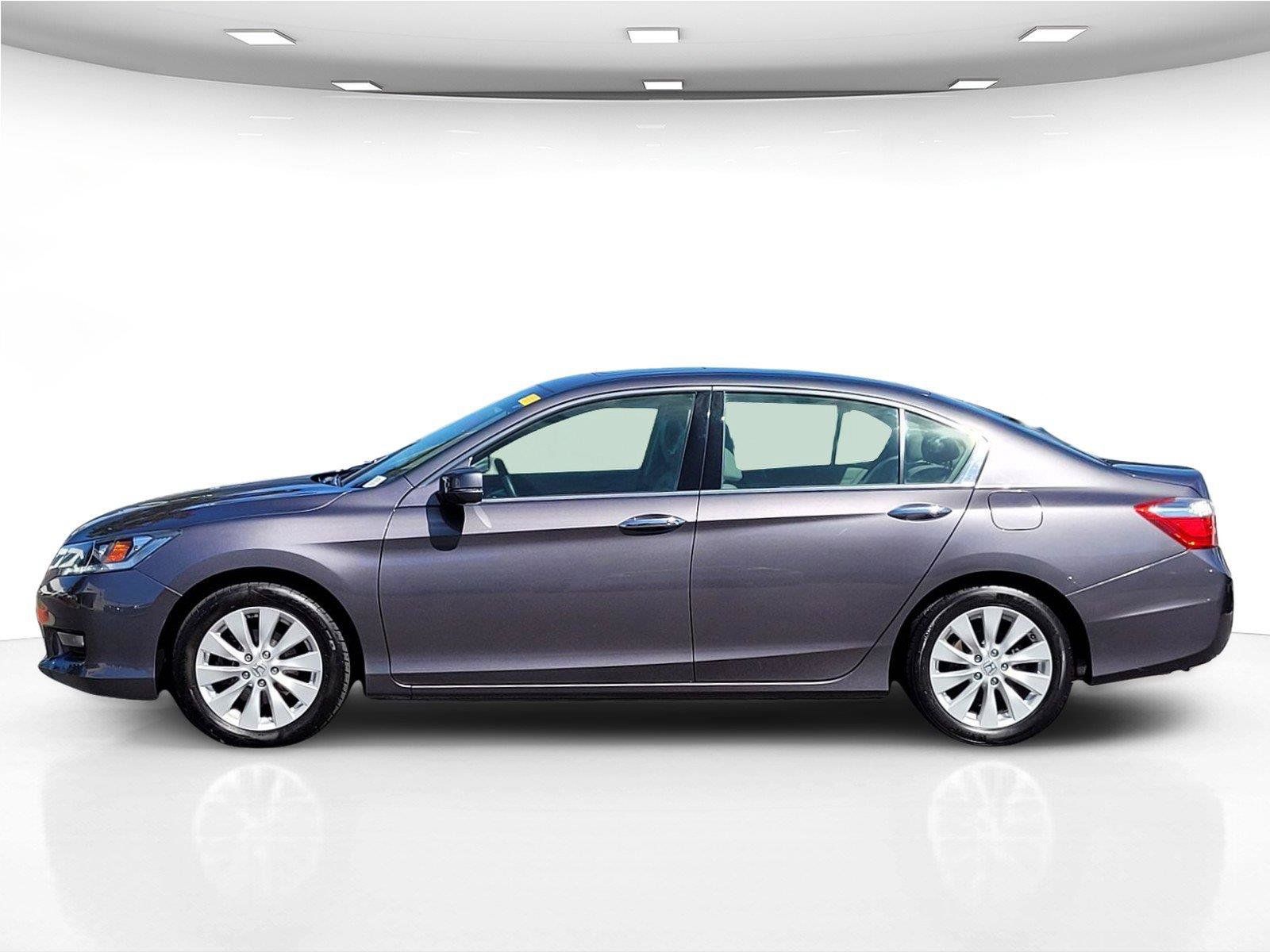 Used 2015 Honda Accord EX-L image 9