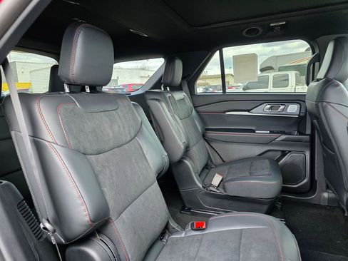 New 2026 Ford Explorer ST AWD/4WD image 31