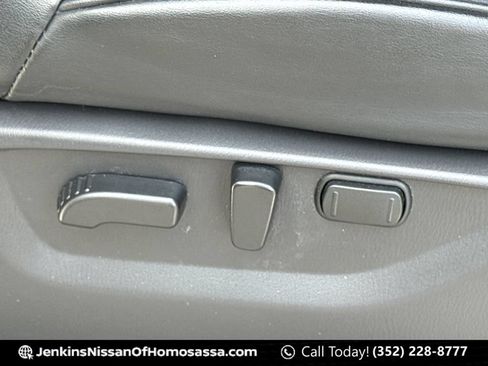 Certified 2024 Nissan Armada SV RWD image 32