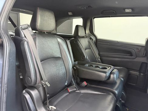 Used 2023 Honda Odyssey Sport image 17