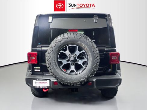 Used 2022 Jeep Wrangler Unlimited Rubicon w/ LED Lighting Group image 5