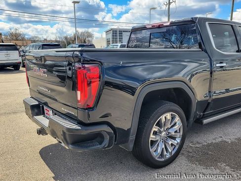 Used 2025 GMC Sierra 1500 Denali w/ Denali Reserve Package AWD/4WD image 9