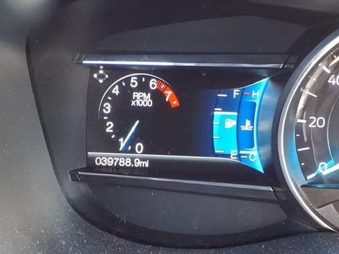 Used 2017 Ford Explorer Limited w/ Equipment Group 301A FWD image 35