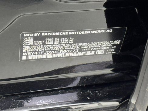 Used 2024 BMW i7 eDrive50 w/ M Sport Package image 55