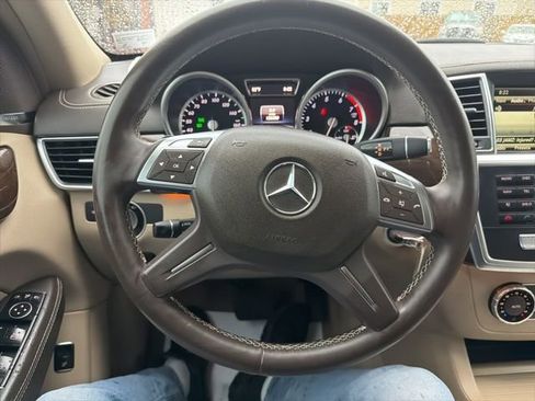 Used 2016 Mercedes-Benz GL 450 4MATIC image 20