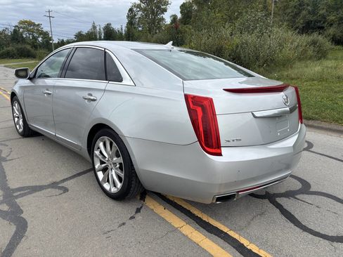 Used 2013 Cadillac XTS Luxury w/ Driver Awareness Package FWD image 7