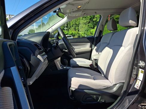 Used 2018 Subaru Forester 2.5i Premium AWD/4WD image 13